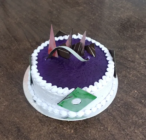 Blackcurrant Bliss Cake