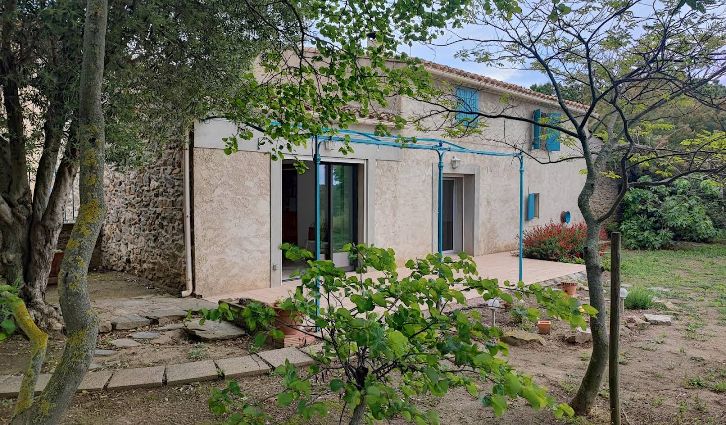 House with terrace Laure-Minervois