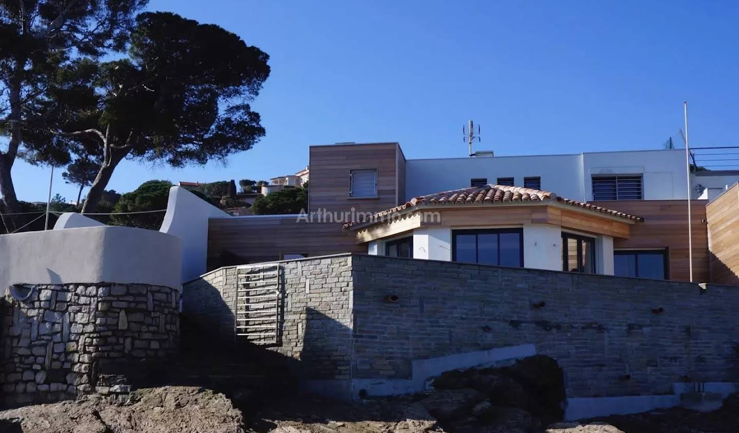 Villa with terrace Sainte-Maxime