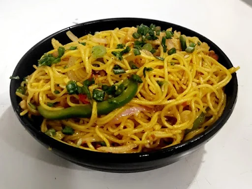 Veg Singapuri Noodles