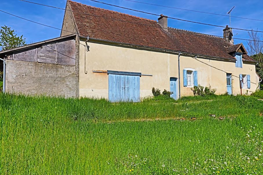 Vente maison 3 pièces 85 m² à Bannay (18300), 72 000 €