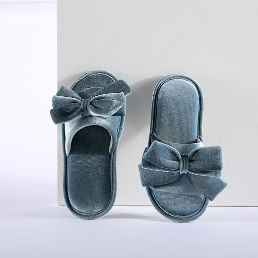 Title 1, Rubber Bow Slippers Washable at Home. Experienc...