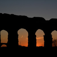 tramonto al Parco degli Acquedotti di 