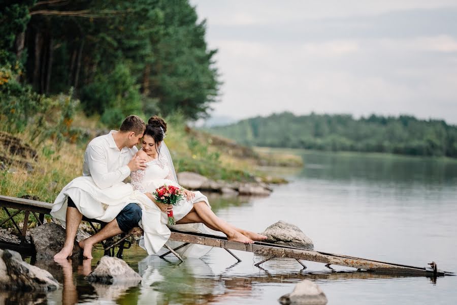 Fotografer pernikahan Vladimir Smetana (qudesnickkk). Foto tanggal 13 Desember 2018