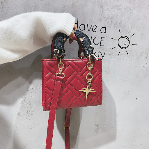 Title 2, Womens New XINGX Pendant Shoulder Bag, All-mat...