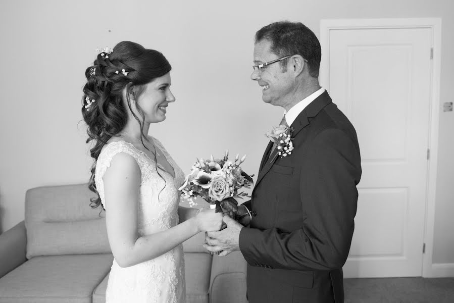 Wedding photographer John Keeble (johnkeeblephoto). Photo of 1 July 2019