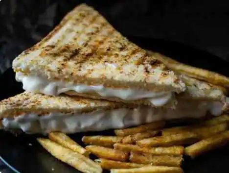 Cheesy Grilled Sandwich