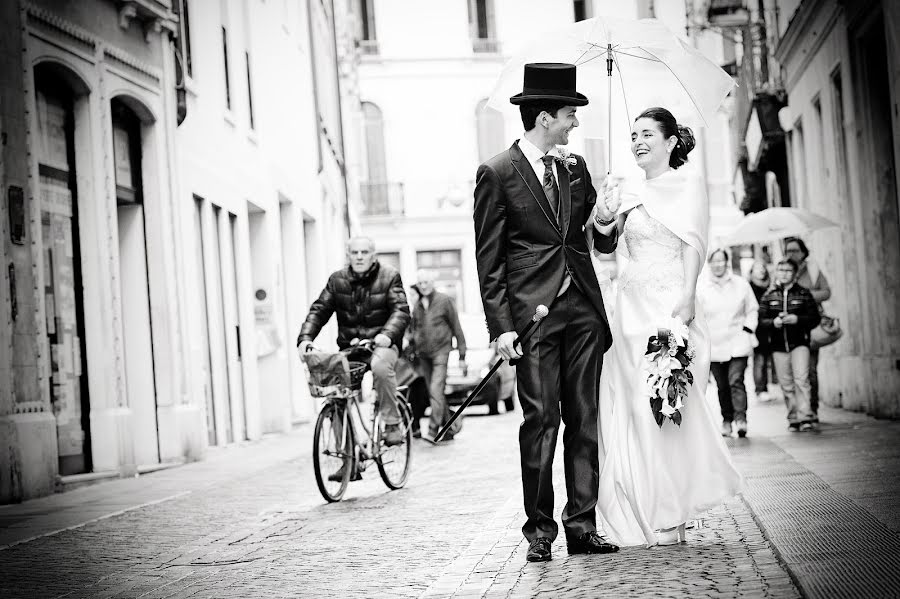 Свадебный фотограф Marco Lorenzi (lorenzi). Фотография от 9 октября 2014