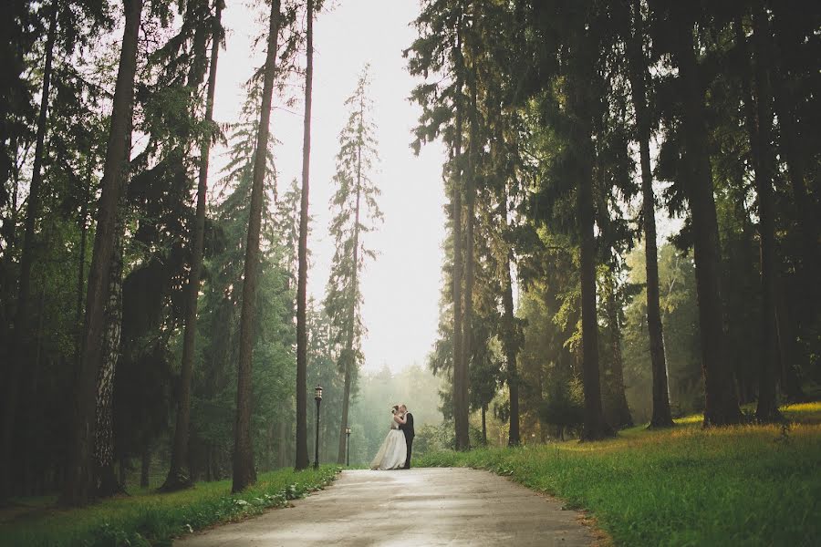 Fotograful de nuntă Mila Tobolenko (milacacao). Fotografia din 13 martie 2015