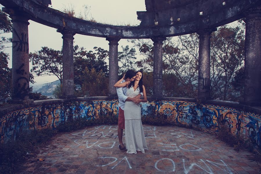 Fotografo di matrimoni Marcos Pereira (reacaofotografi). Foto del 17 giugno 2017