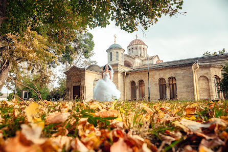 Fotógrafo de casamento Pavel Pavlenko (pasha2016). Foto de 31 de março 2017