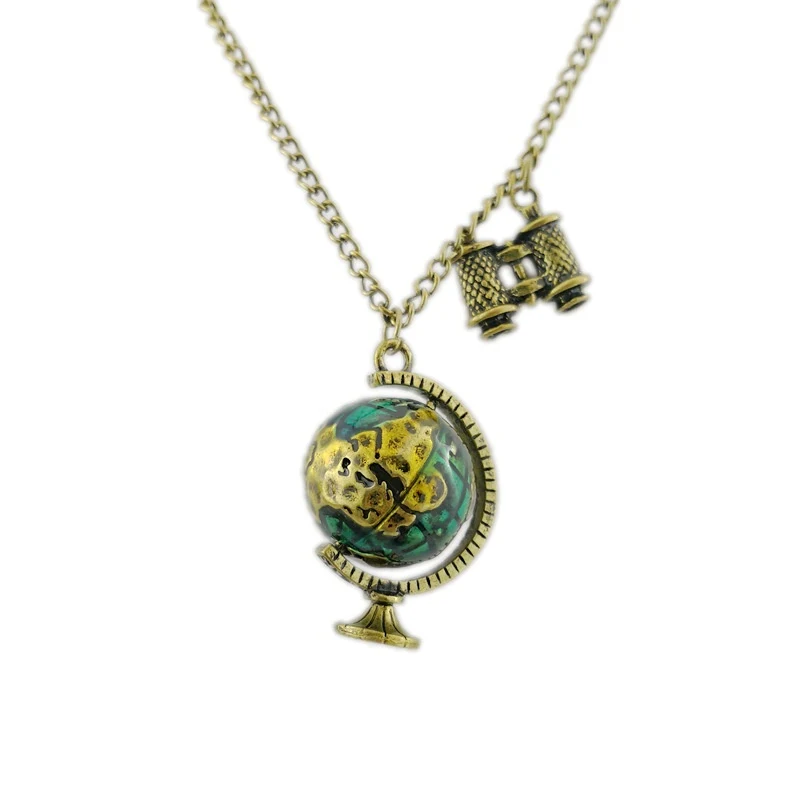 Collana Vintage con Catena per Maglione Strumento Terra Global Telescope, un accessorio unico e di tendenza.