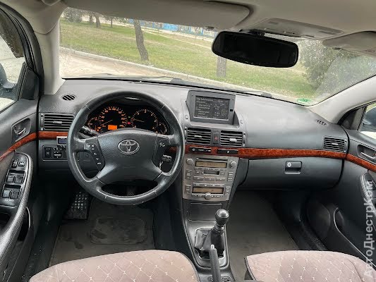 продам авто Toyota Avensis Avensis II фото 3