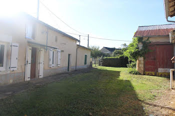 maison à Saint-Savin (86)