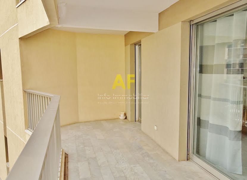 Vente appartement 2 pièces 64.66 m² à Saint-raphael (83700), 350 000 €