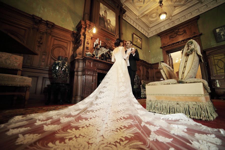 Fotógrafo de bodas Maksim Selin (selinsmo). Foto del 23 de abril 2018