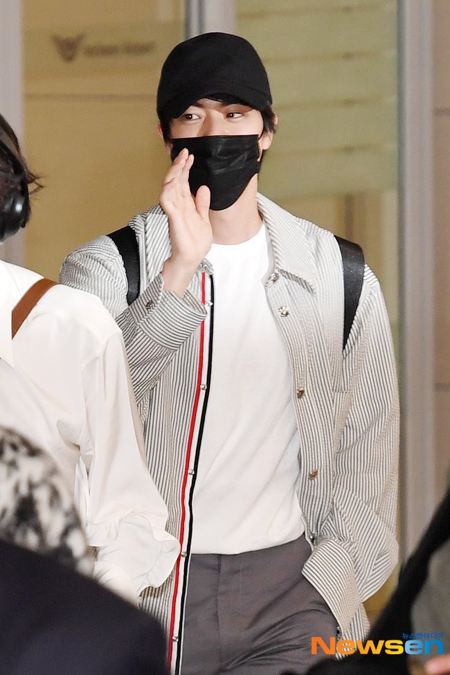 BTS Updates - [PRESS] 190111 BTS Jin at Incheon Airport