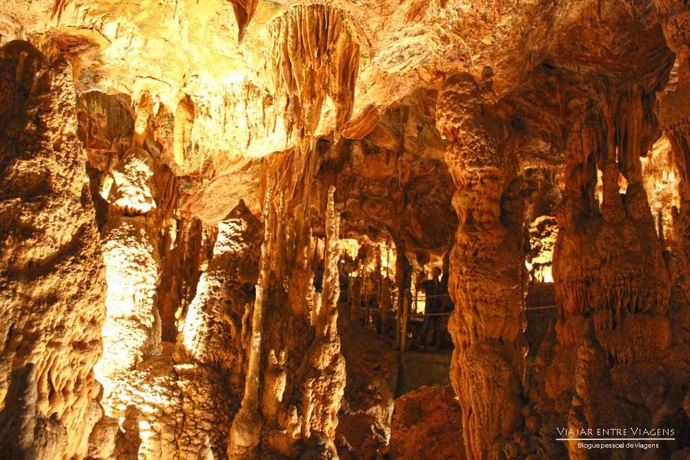 Roteiro de lugares a explorar no Parque Natural das Serras de Aire e Candeeiros (PNSAC) | Portugal