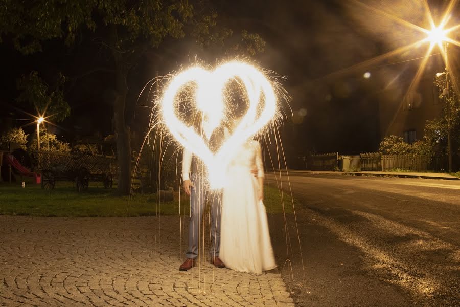 Wedding photographer Martina Kučerová (martinakucerova). Photo of 21 October 2020