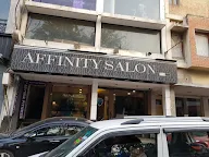 Infinity Salon photo 2