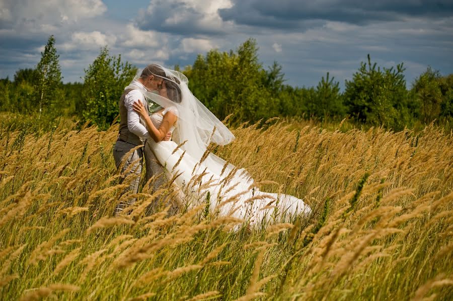 Wedding photographer Nikolay Danyuk (danukart). Photo of 3 July 2020