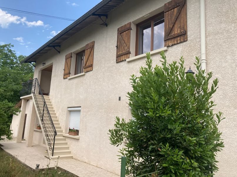 Vente villa 7 pièces 208 m² à Jujurieux (01640), 250 000 €