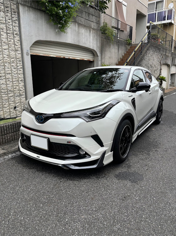 C-HRの洗車・DIY・車検前に・ワイパーゴム交換に関するカスタム事例の投稿画像1枚目