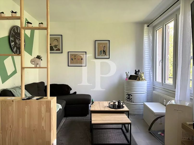 Vente appartement 2 pièces 56.83 m² à Roanne (42300), 69 000 €