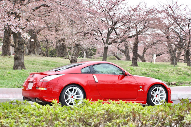 フェアレディZのfeel's Ｚ・早朝花見・桜とコラボ🌸・ピックアップは北海道から・お刺身最高！に関するカスタム事例の投稿画像2枚目