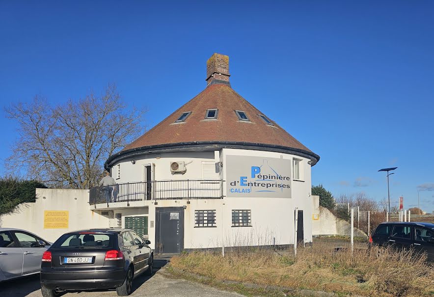 Vente immeuble  2340 m² à Calais (62100), 550 000 €