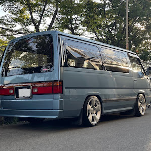 ホーミーコーチ KEE24