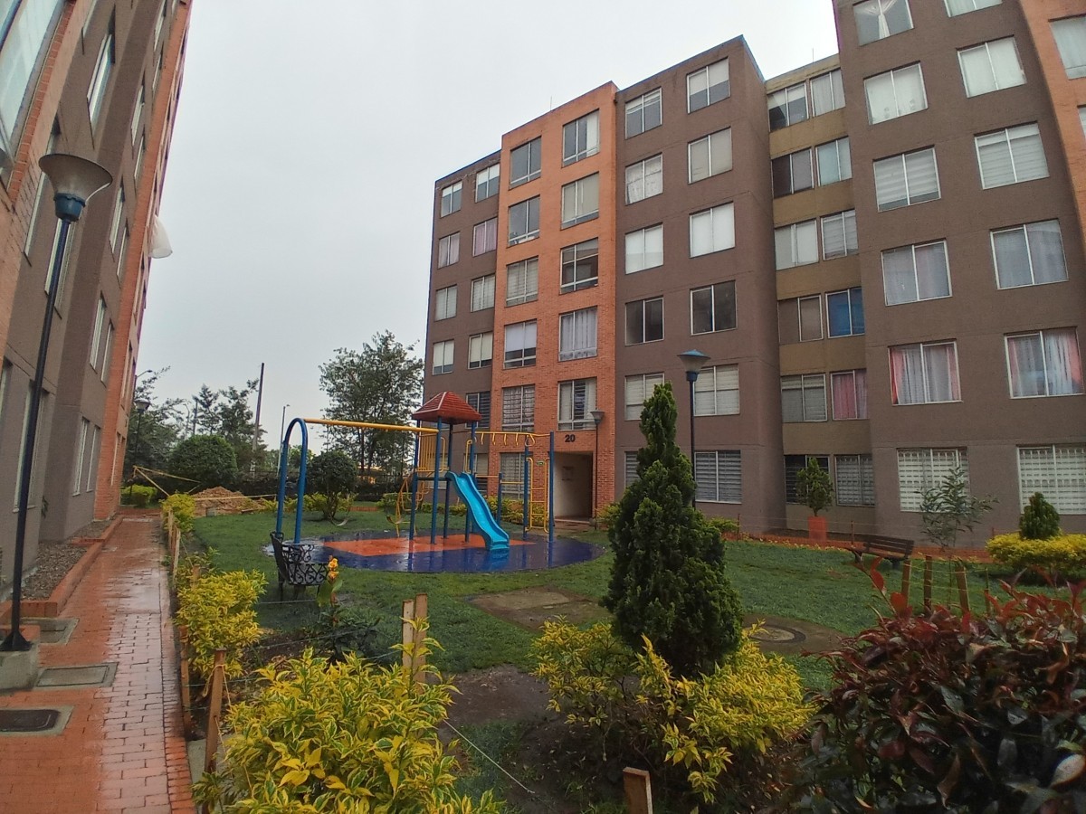 Apartamento En Venta - Villas De Granada, Bogota