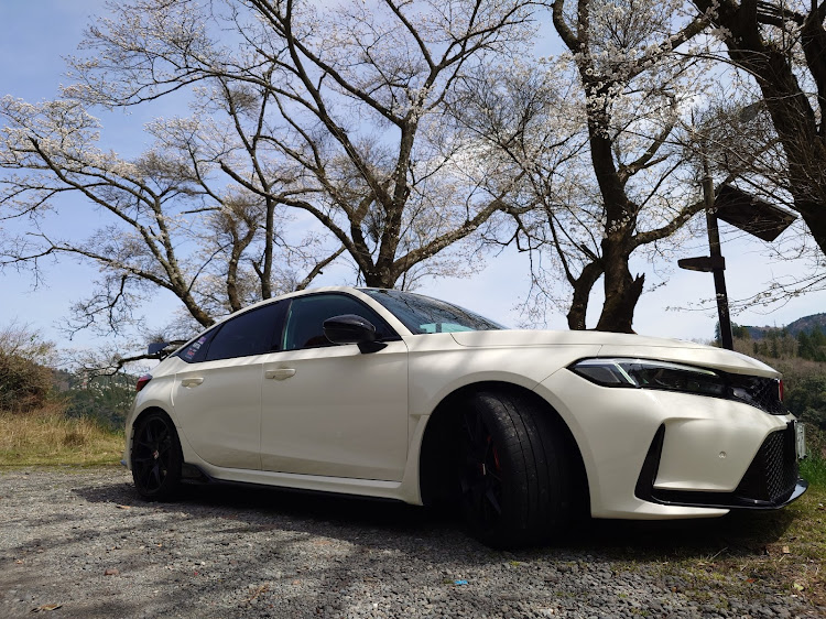 シビックタイプRの松原ダム・サクラと愛車に関するカスタム事例の投稿画像3枚目