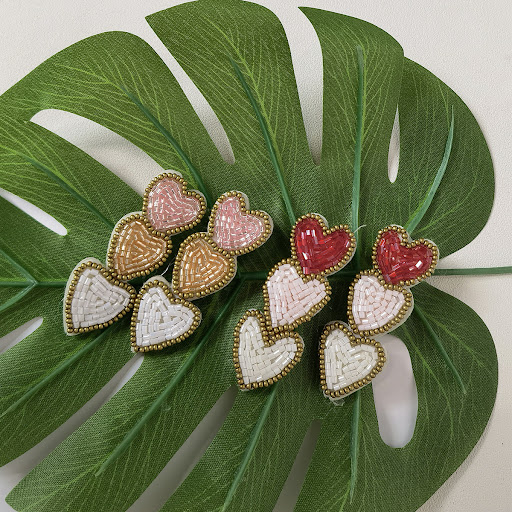 Title 2, Commuter Fabric Handmade Bead Three-layer Heart...