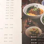 段純貞牛肉麵(建功店)