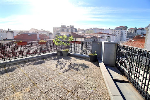 Apartment with terrace 1