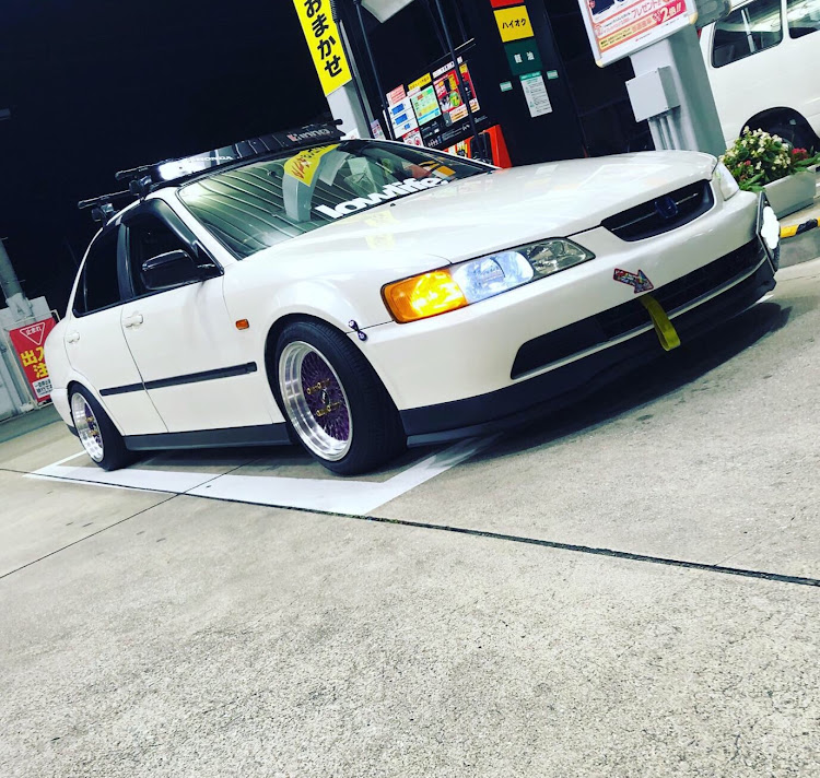 アコードの洗車後パシャリ・オフ会準備・ガソスタ映え・#usdm#stanceに関するカスタム事例の投稿画像3枚目