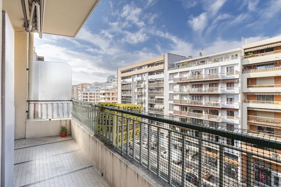 Vente appartement 3 pièces 74 m² à Nice (06000), 379 000 €