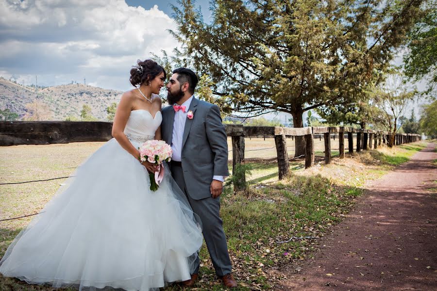 Hääkuvaaja Antonio Hernandez (ahafotografo). Kuva otettu 3. marraskuuta 2017