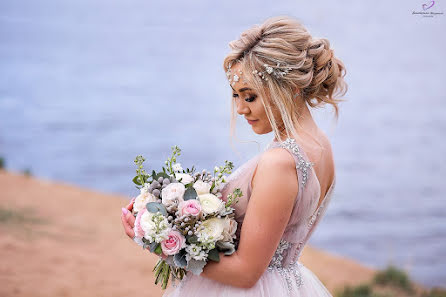 Wedding photographer Ekaterina Sharnina (sharnina). Photo of 9 February 2020