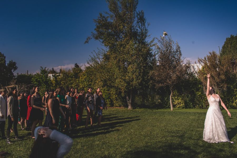 Fotografo di matrimoni Yessen Bruce (yessenbruce). Foto del 16 ottobre 2019