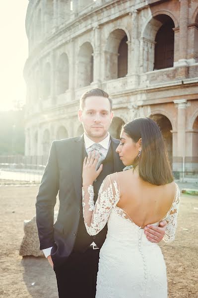 Wedding photographer Olga Angelucci (olgangelucci). Photo of 19 April 2020