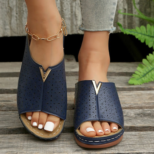 Title 2, Summer New Plus Size Hollow-out Wedge Sandals f...