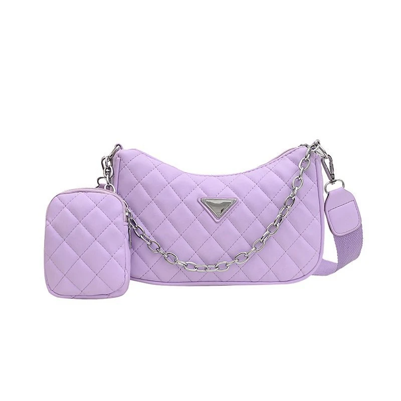 Bolsa Cuadrada Pequeña para Hilo de Bordado Salvaje Ideal para Proyectos de Bordado Compactos y Llevar Tus Hilos de Forma Segura y Organizada