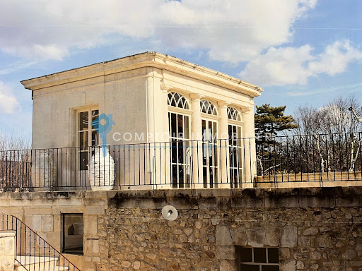 House with terrace 2