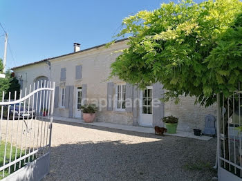 maison à Fontaine-Chalendray (17)