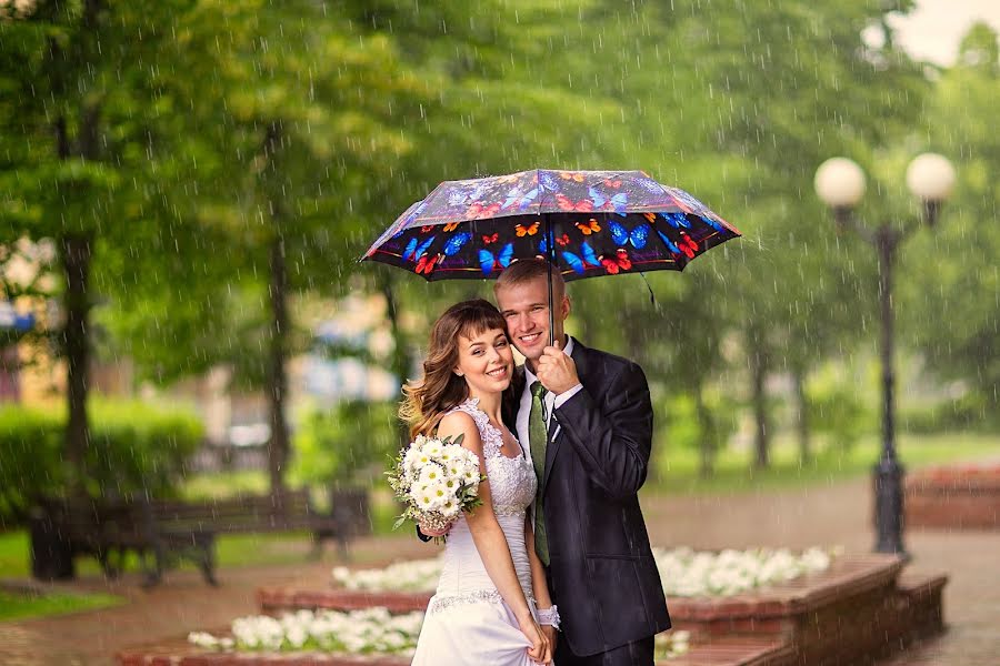 Fotógrafo de bodas Aleksandr Degtyarev (degtyarev). Foto del 4 de julio 2017