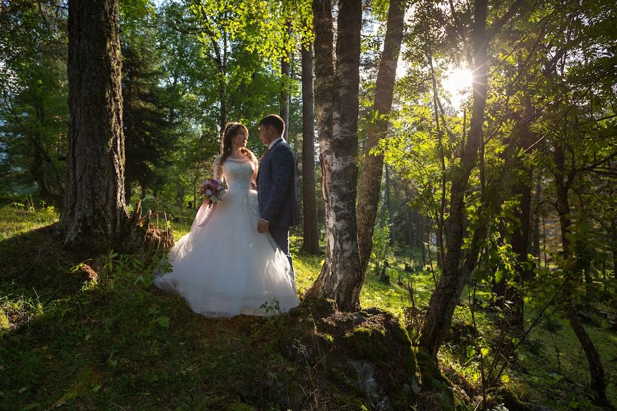 Wedding photographer Vadim Korkin-Alaberdov (korkinalaberdov). Photo of 10 May 2022