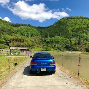 インプレッサ WRX GC8