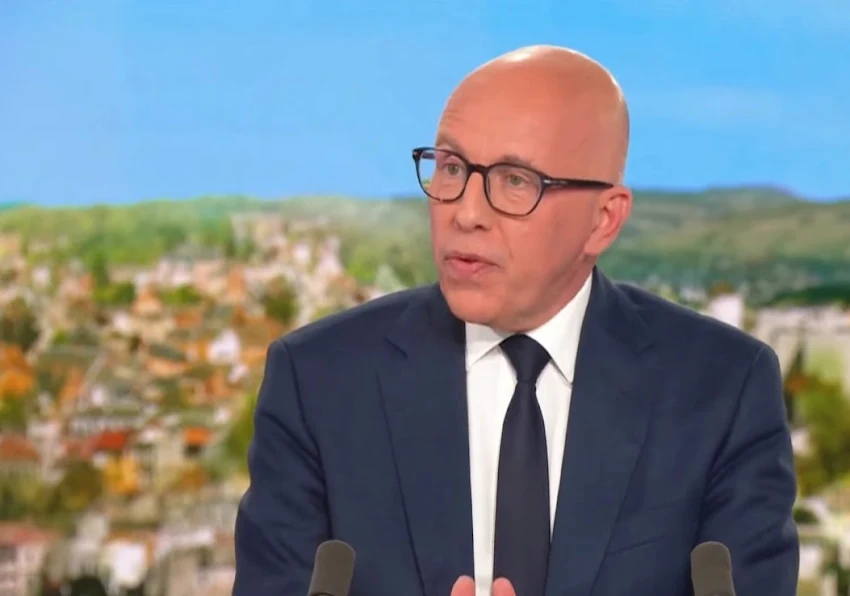 Francuski Republikanci izbacili svog lidera iz članstva jer je hteo savez sa strankom Marin Le Pen